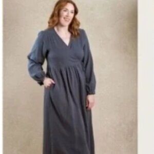 ISO - Neuflora - Monroe dress